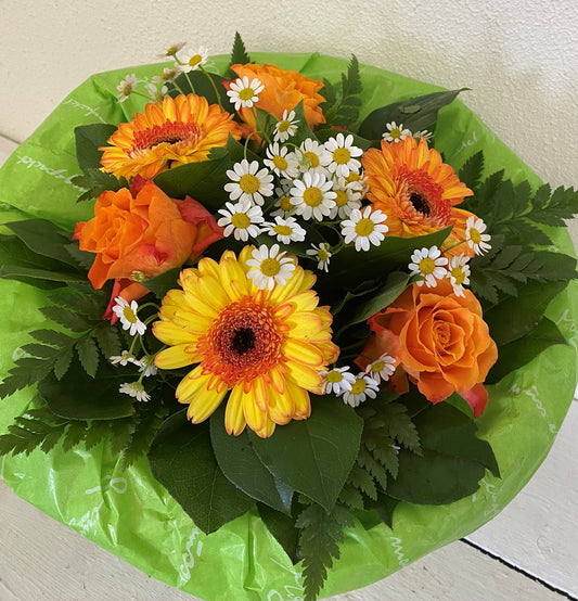 Blumenstrauß in gelb und orange