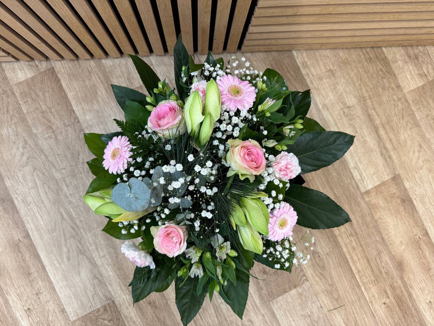 Blumenstrauß in rosa und weiß